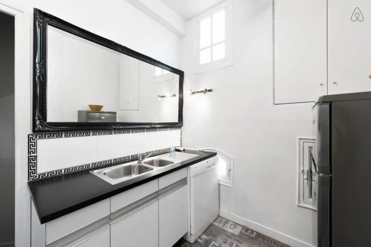 Nice 2Bed Flat With View On Champ De Mars! パリ