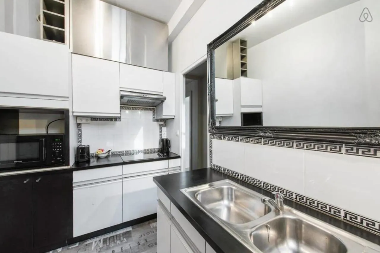 Апартаменты Nice 2Bed Flat With View On Champ De Mars! *